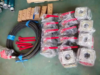 隨車(chē)吊廠(chǎng)家:重汽不斷創(chuàng)新設(shè)計(jì)理念非洲市場(chǎng)直銷(xiāo)突破萬(wàn)輛