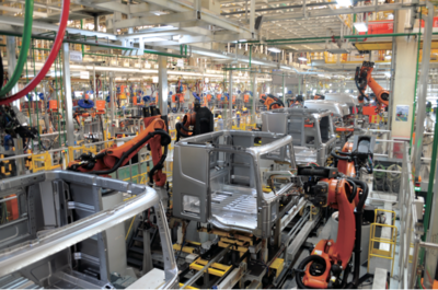 創(chuàng)新驅(qū)動 歐曼超級卡車成為物流高質(zhì)量發(fā)展的助推器